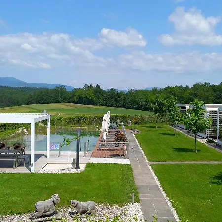 Glamping Maleric With Natural Pool *