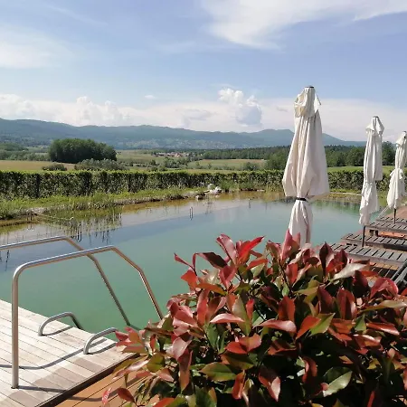 캠프장 Glamping Maleric With Natural Pool