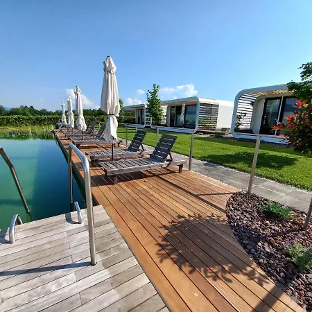 캠프장 Glamping Maleric With Natural Pool Dragatuš