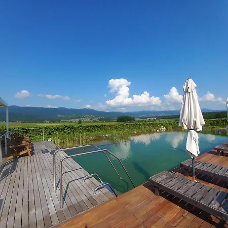 Glamping Maleric With Natural Pool 캠프장