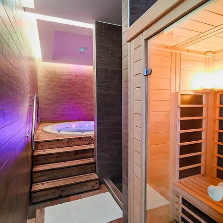 Glamping Maleric With Natural Pool Kemping Dragatuš