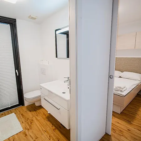 Glamping Maleric With Natural Pool Kemp