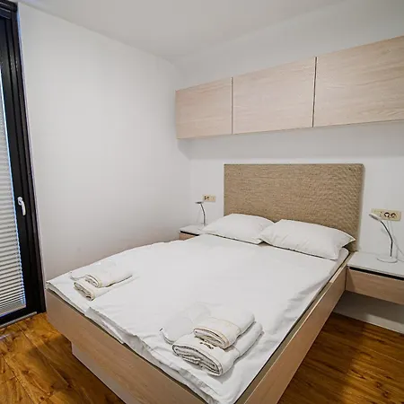 Camping Glamping Maleric With Natural Pool *