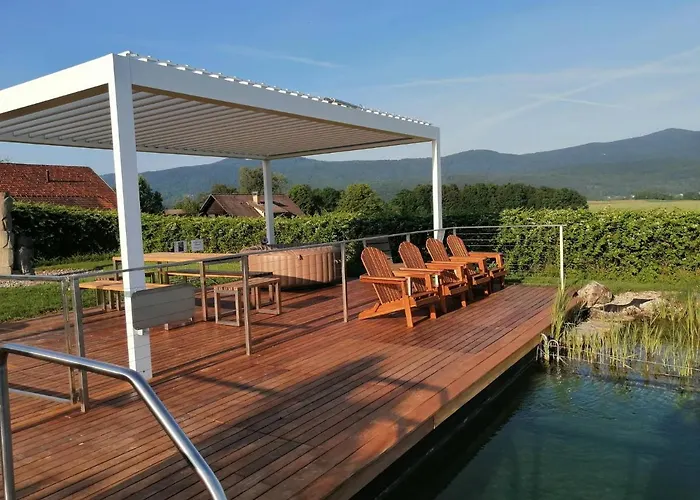 Glamping Maleric With Natural Pool Campingplatz