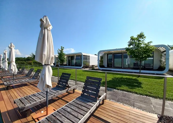 Glamping Maleric With Natural Pool Campingplatz Dragatuš