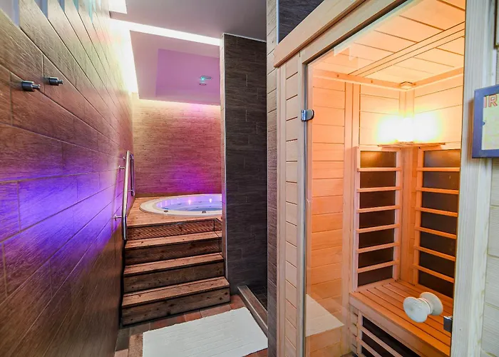 Glamping Maleric With Natural Pool Campingplatz Dragatuš