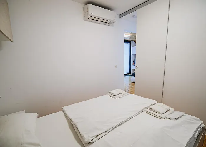 Glamping Maleric With Natural Pool * Dragatuš