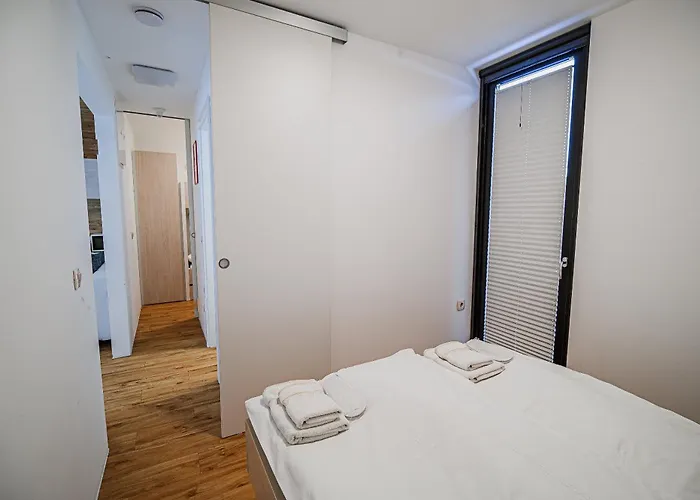 Campingplatz Glamping Maleric With Natural Pool *