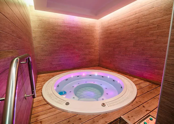 Glamping Maleric With Natural Pool *